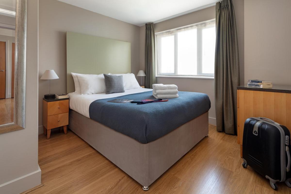 Marlin Apartments Commercial Road - Limehouse London Exteriör bild