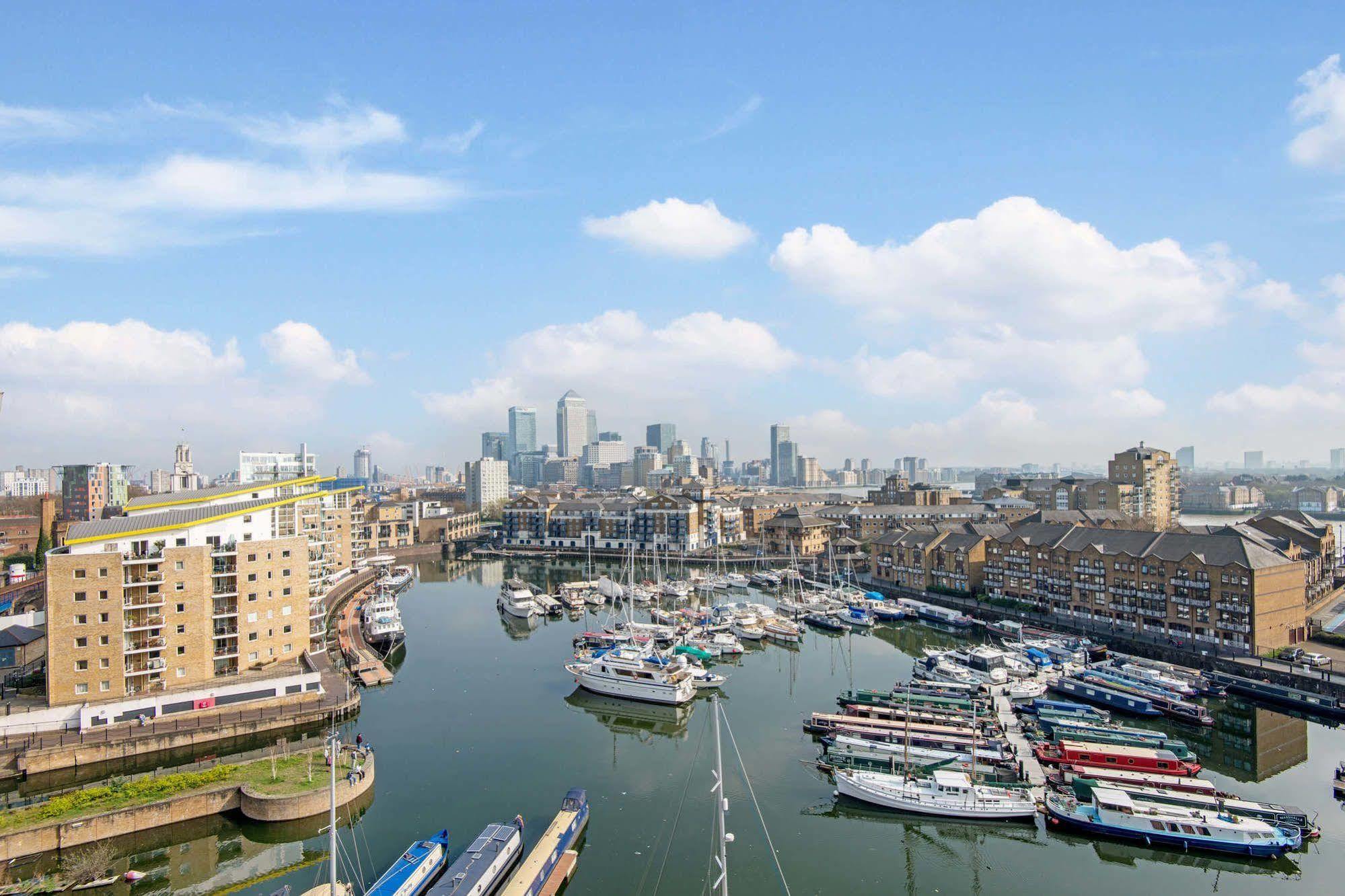 Marlin Apartments Commercial Road - Limehouse London Exteriör bild